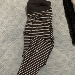 Stripped lululemon speed tight